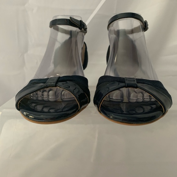 NWOT Gianni Bini Navy Blue Strap Kitten Wedge - Picture 4 of 12